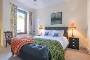 Lachie's Townhouse
